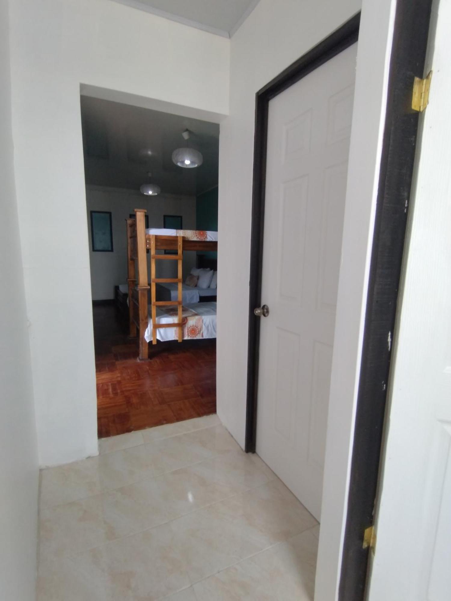 Lajuela Bnb & Hostel Αλαχουέλα Εξωτερικό φωτογραφία